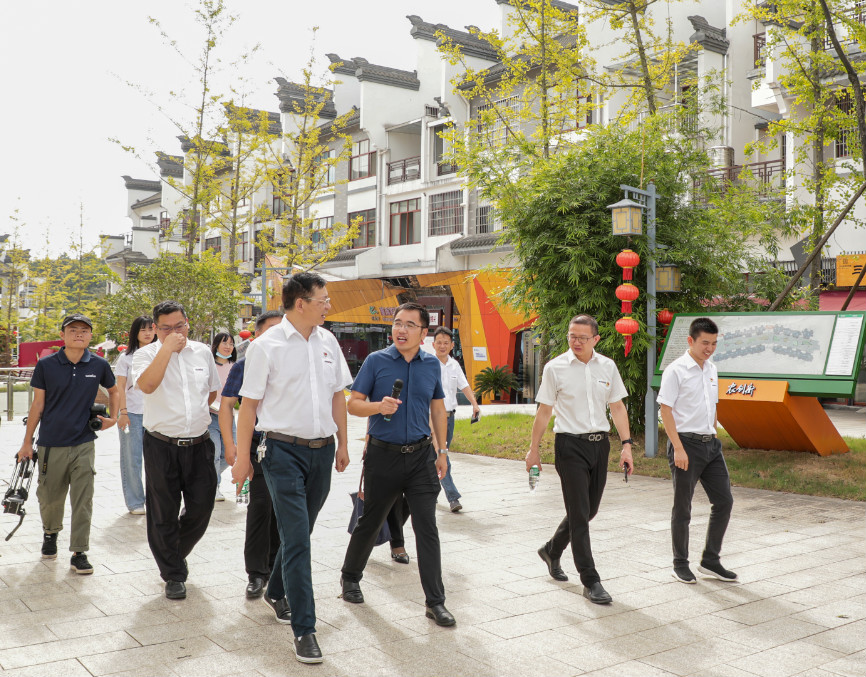 九游体育(中国)官方网站智能党委赴浔龙河交流学习