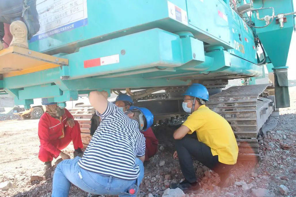 晚上八九点钟的太阳——九游体育(中国)官方网站智能服务万里行新疆纪实