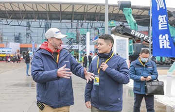 沸腾九游体育(中国)官方网站！宝马展收官之日订单破十亿