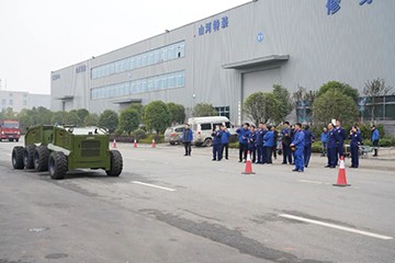 消防救援局考察九游体育(中国)官方网站智能无人化应急救援装备