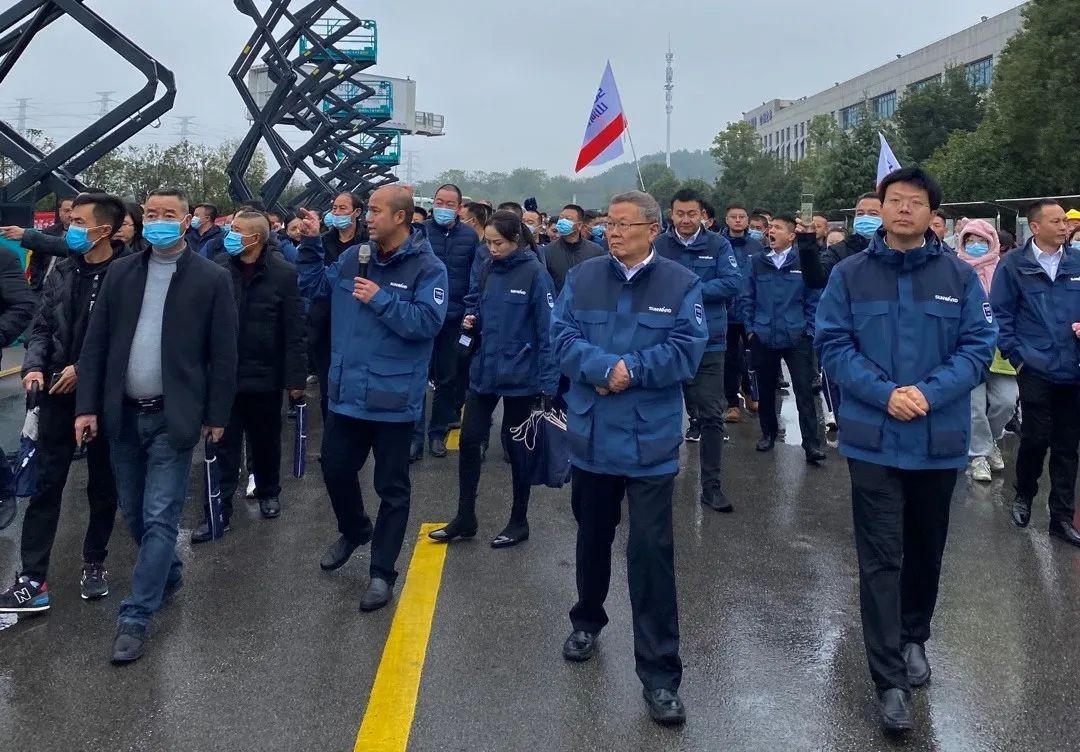 守正创新拓九游体育(中国)官方网站 九游体育(中国)官方网站智能闪耀2020上海宝马展