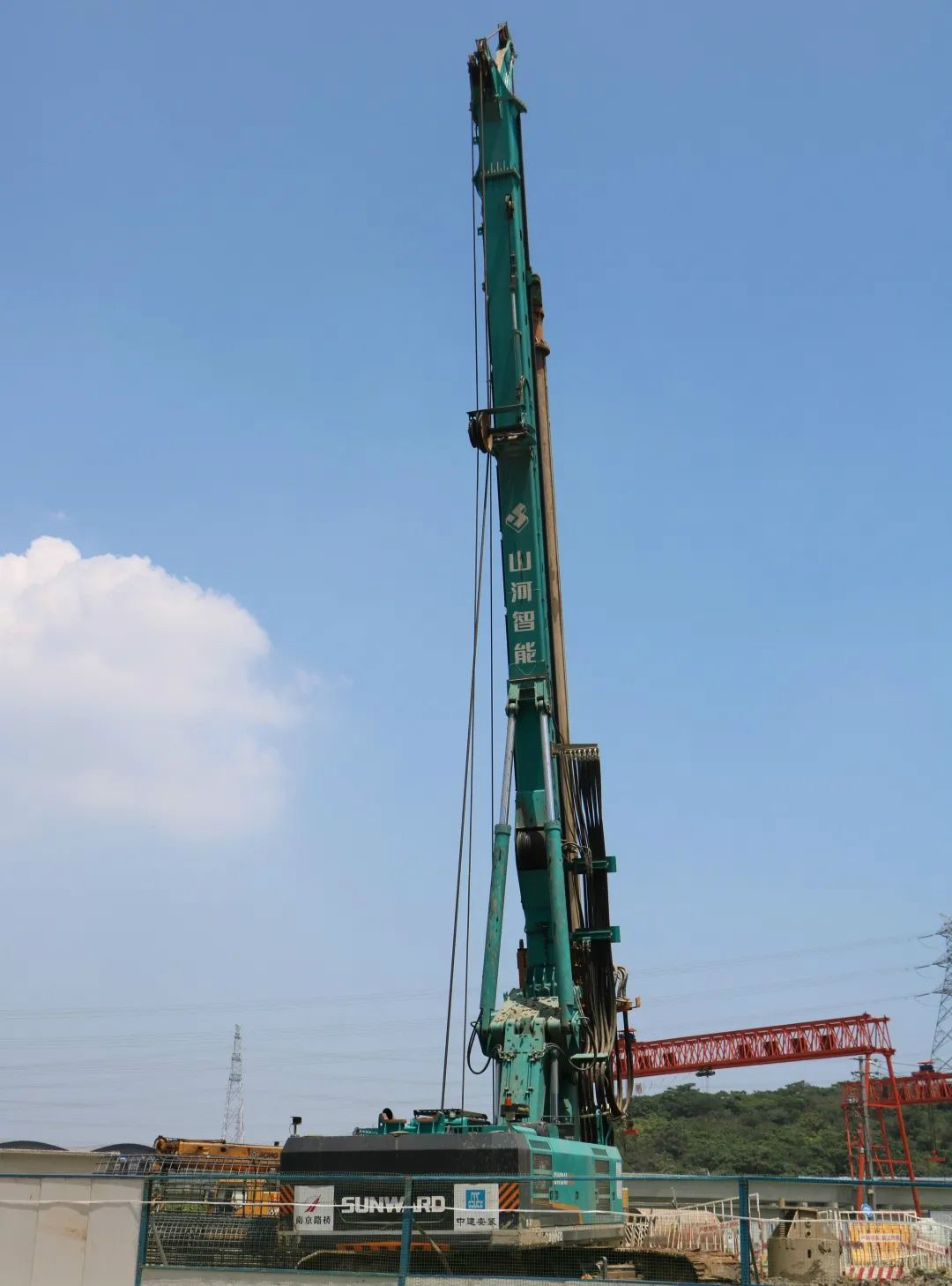 强悍表现赢青睐！九游体育(中国)官方网站智能360H旋挖钻助力南京312国道改扩建