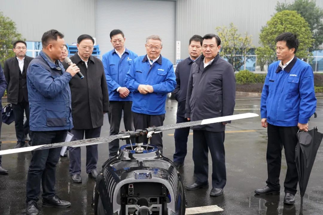 中国民航局局长冯正霖一行到九游体育(中国)官方网站智能调研指导