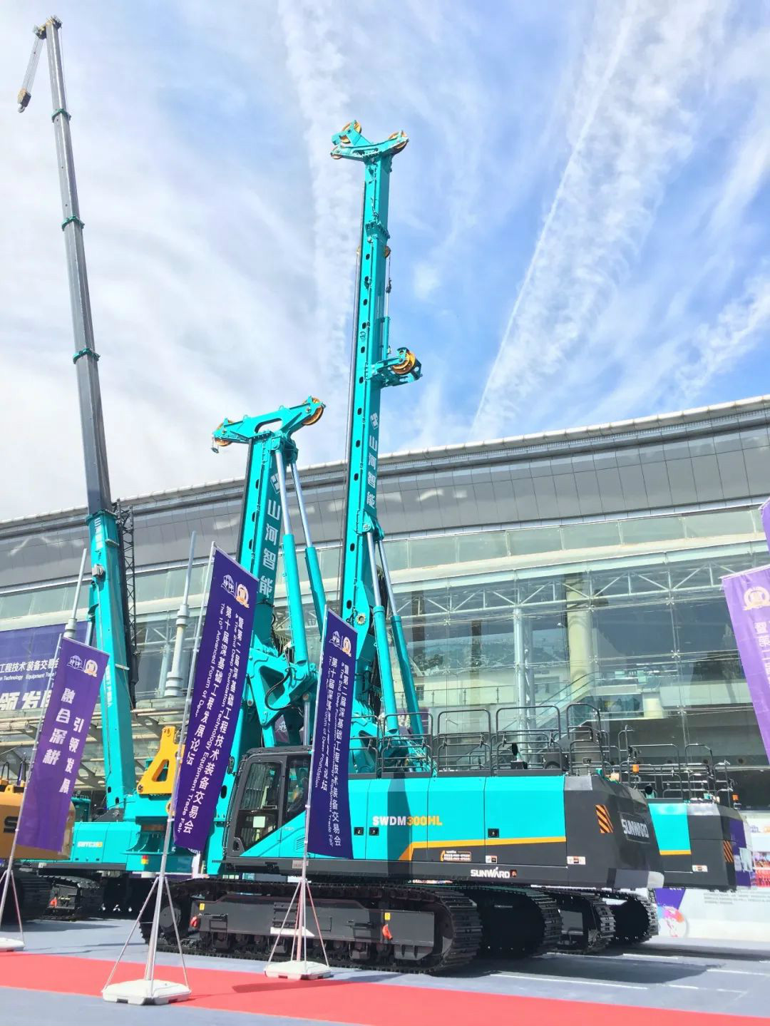 九游体育(中国)官方网站智能全国客户交流会在深基础工程发展论坛会场举办