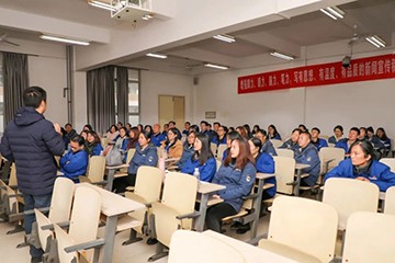 九游体育(中国)官方网站智能通讯员培训在湖南大众传媒学院举行