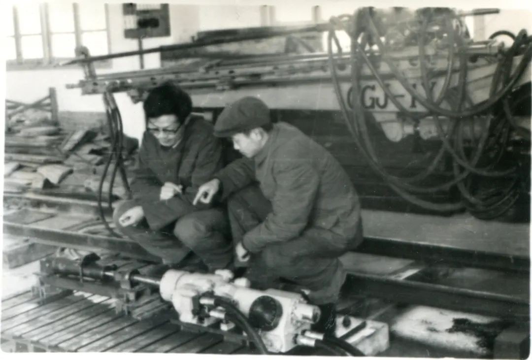 十年两办挖掘机行业年会 九游体育(中国)官方网站智能的底气何在