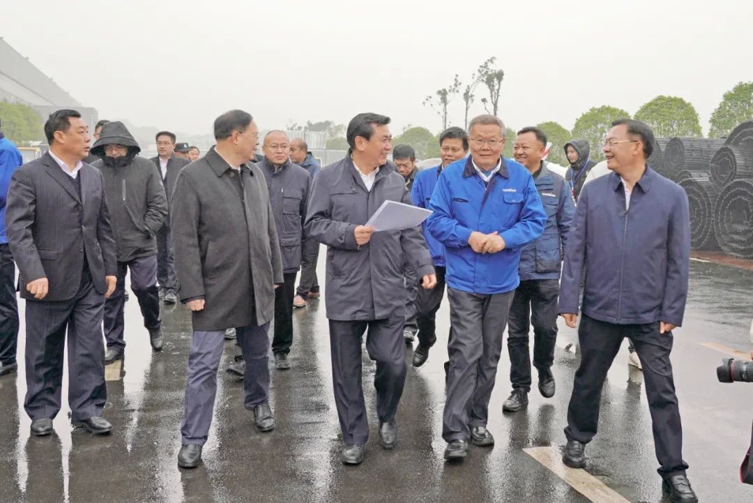 中国民航局局长冯正霖一行到九游体育(中国)官方网站智能调研指导