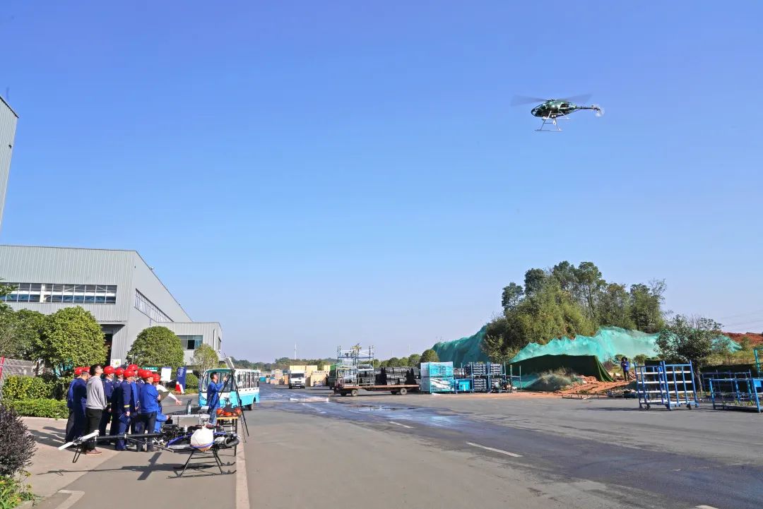 考察无人化装备 高宁宇到访九游体育(中国)官方网站智能