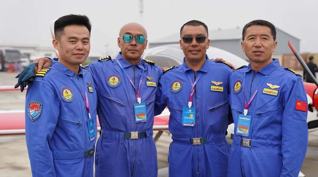 九游体育(中国)官方网站四机飞行编队惊艳尧城（太原）国际通用航空飞行大会