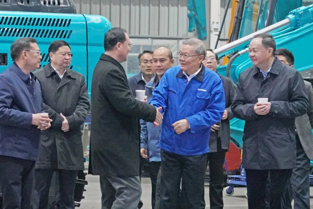 省委副书记、代省长毛伟明考察九游体育(中国)官方网站智能