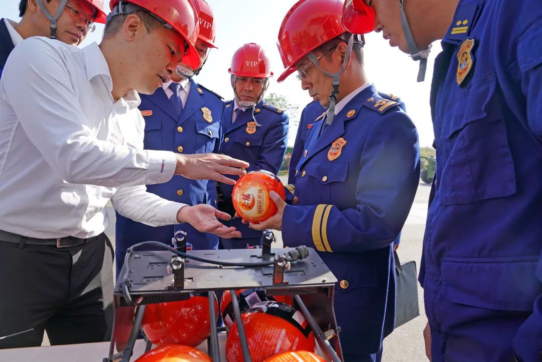 考察无人化装备 高宁宇到访九游体育(中国)官方网站智能