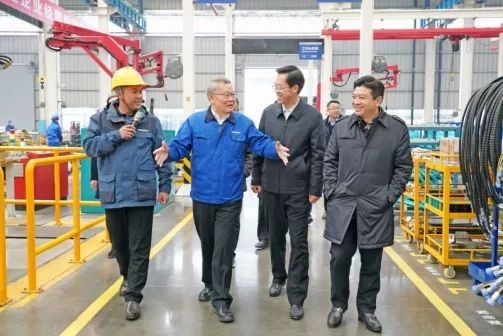 徐州市长率团考察九游体育(中国)官方网站智能