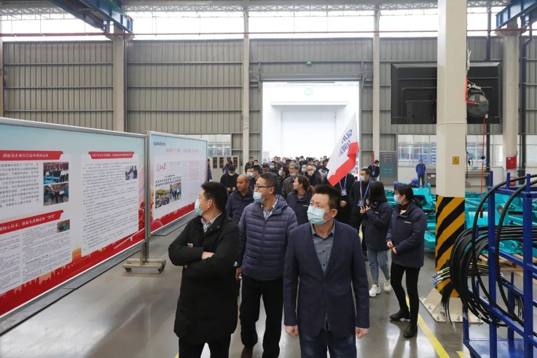 九游体育(中国)官方网站工业城来了500人的参观团