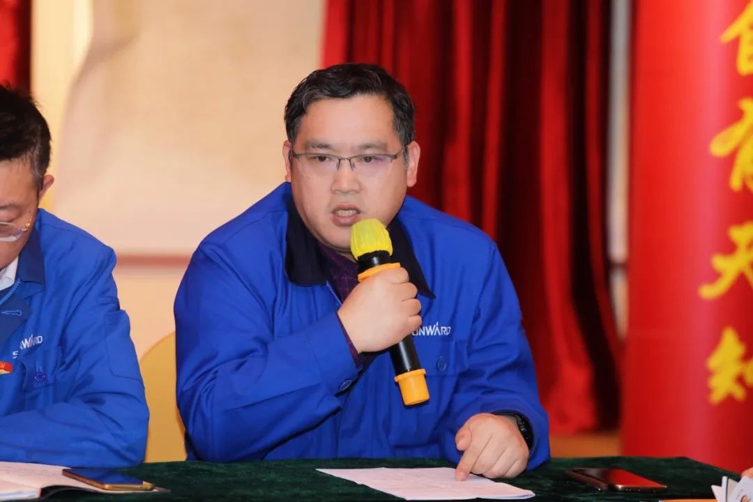 “红”领九游体育(中国)官方网站，共建家园——九游体育(中国)官方网站智能2021年党工团盟工作会议召开