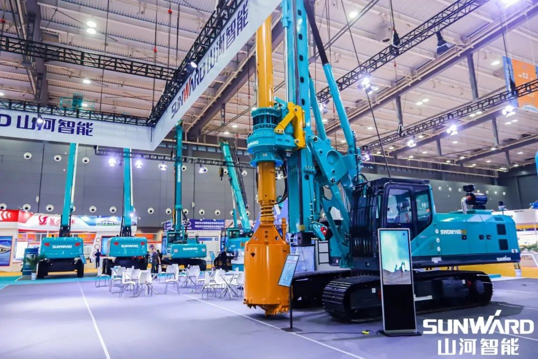 “九游体育(中国)官方网站绿”亮相长沙国际工程机械展，50余款产品尽显九游体育(中国)官方网站智能创新实力