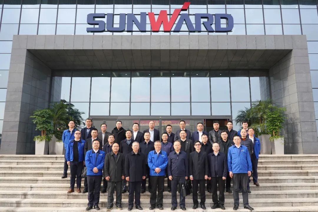 湖南重点建筑企业团调研九游体育(中国)官方网站智能