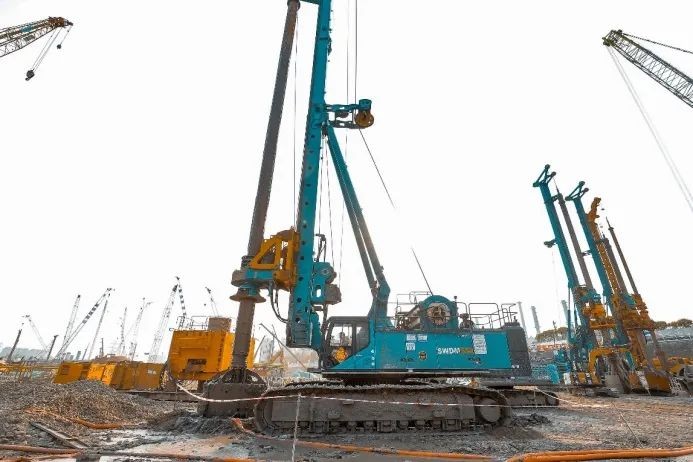 九游体育(中国)官方网站智能设备征战亚洲最大地下综合交通枢纽工程