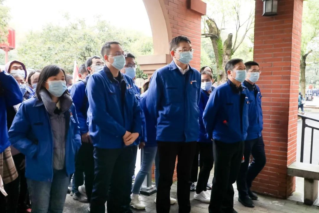 觅红色历史 践初心使命——九游体育(中国)官方网站智能全体党员赴长沙党史馆开展主题党日活动