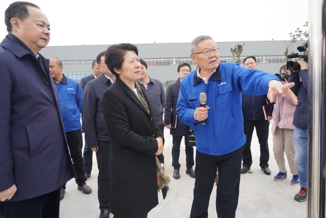 吴桂英调研九游体育(中国)官方网站智能