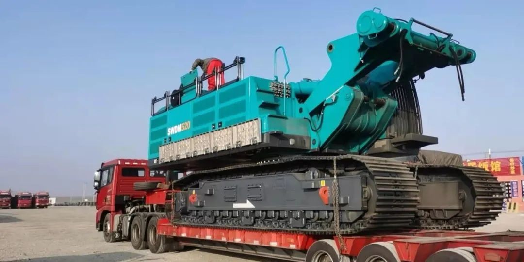 九游体育(中国)官方网站旋挖钻机在“死亡之海”谱写新篇章