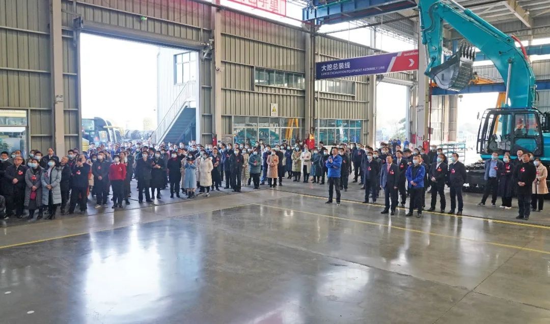 长沙县“两会”观摩团考察九游体育(中国)官方网站智能