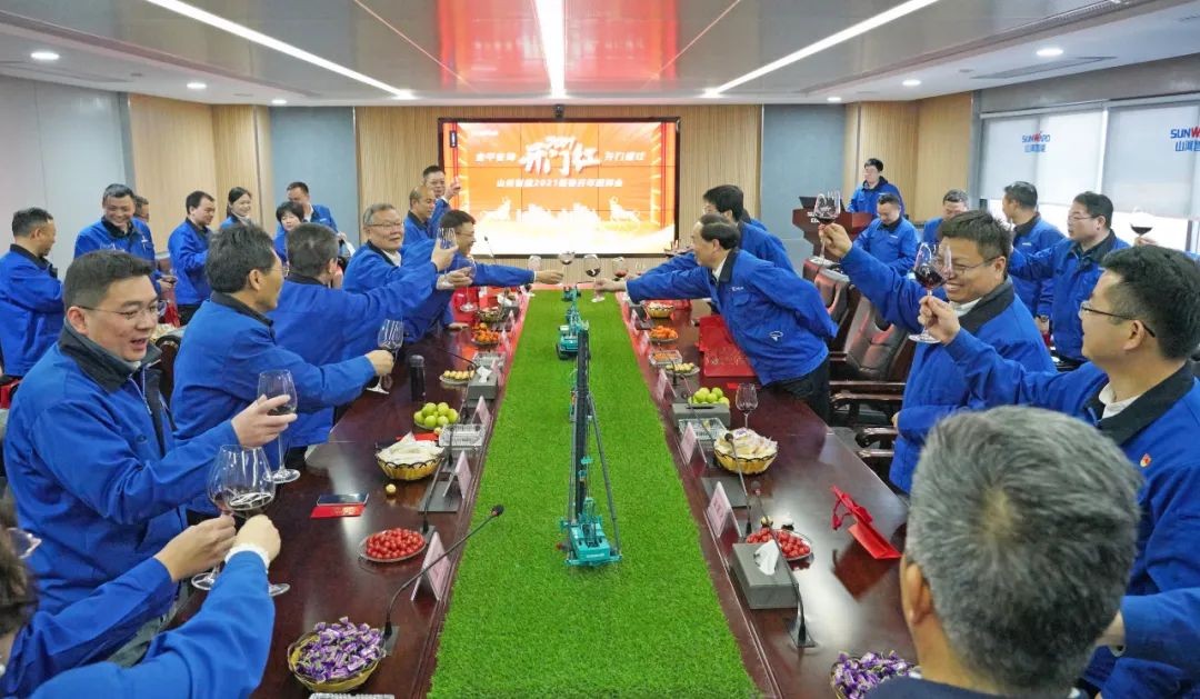 开工大吉！@九游体育(中国)官方网站人，一路犇向春天