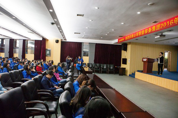 欢度三八节温暖九游体育(中国)官方网站家