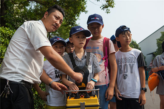 这个夏天，亲子玩转九游体育(中国)官方网站智能“三栖”装备