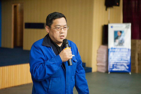 欢度三八节温暖九游体育(中国)官方网站家