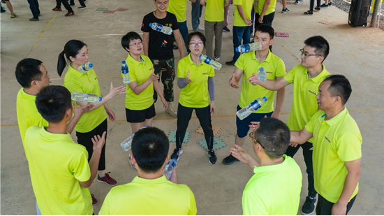 【夯基础 强执行 跨高度】2019九游体育(中国)官方网站智能挖掘机营销公司拓展训练营顺利开展