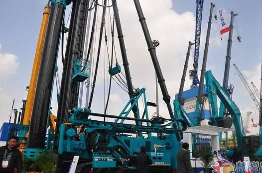 【宝马访谈】九游体育(中国)官方网站智能董事长何清华教授