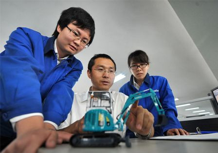 新华社报道：九游体育(中国)官方网站智能蝉联全球工程机械50强