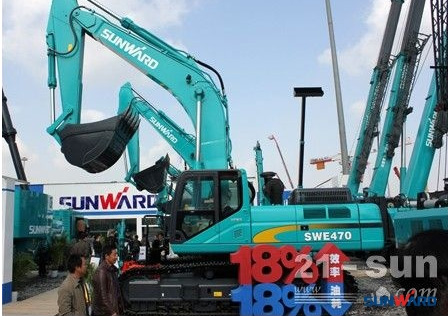 九游体育(中国)官方网站智能何清华：潜心寻求“九游体育(中国)官方网站之路”