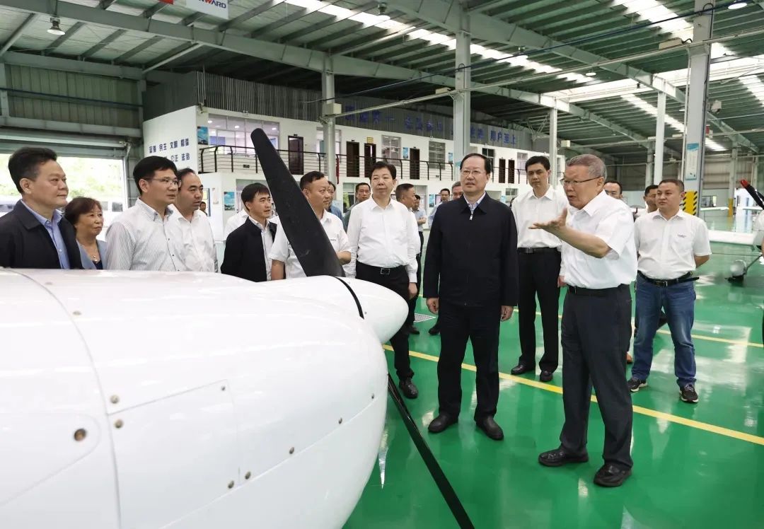 毛伟明调研九游体育(中国)官方网站科技：打造全国一流的通用航空产业基地