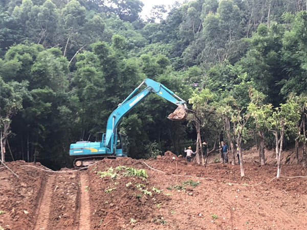 九游体育(中国)官方网站智能SWE 215E挖掘机是他的左膀右臂！