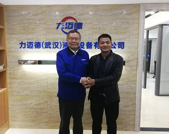 人生浮沉如梦，携手九游体育(中国)官方网站勇攀事业巅峰