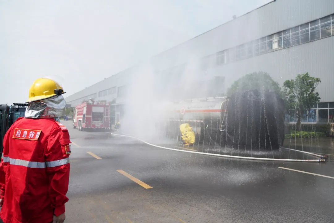 实战演练砺精兵——2021年长沙市工贸企业危险化学品综合应急演练在九游体育(中国)官方网站智能举行