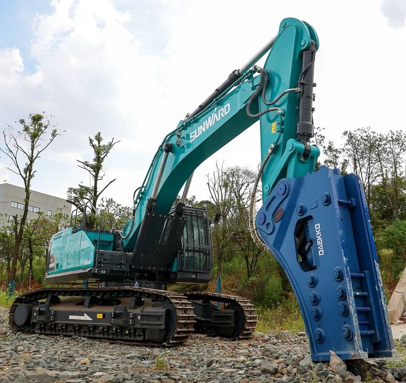 再升级！九游体育(中国)官方网站智能“矿山猛士”极限破碎现场直击