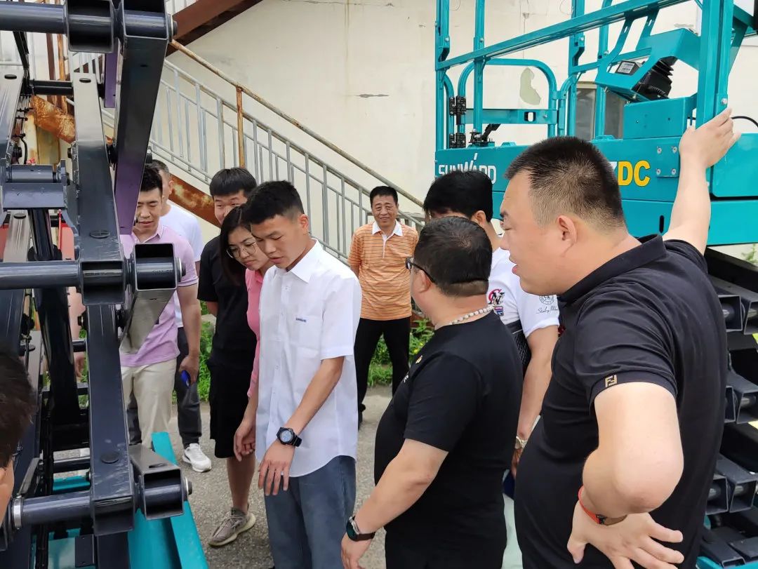 同梦同行 借势腾飞——辽宁宏信&九游体育(中国)官方网站智能举办主题庆典活动