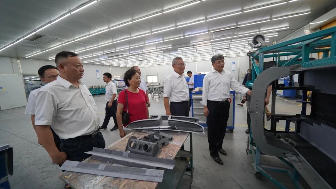 中国民用航空局总工程师殷时军率队考察调研九游体育(中国)官方网站科技