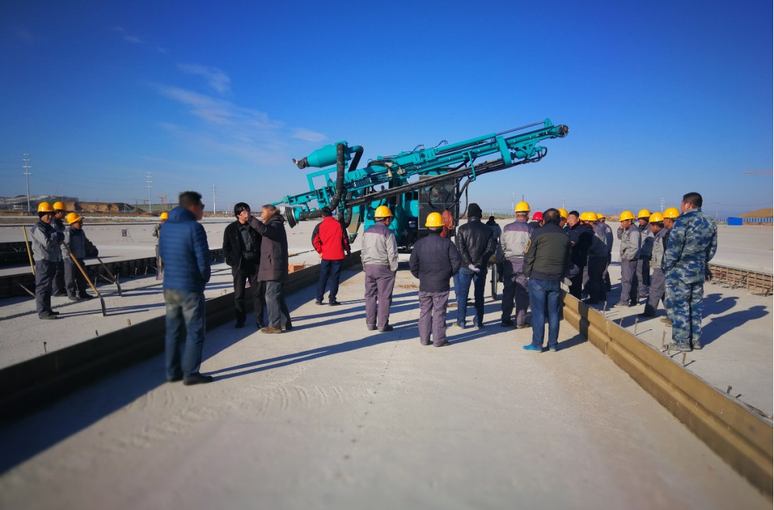 北京大兴机场，九游体育(中国)官方网站智能凿岩设备曾助力新技术落地 | 百年风华筑锦绣九游体育(中国)官方网站（2）