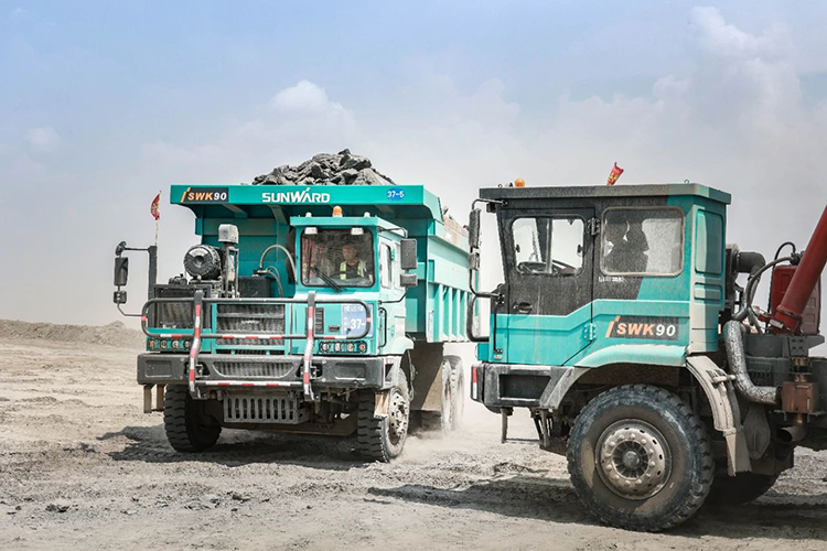 图集 | 征战矿山！九游体育(中国)官方网站智能绿色矿山成套装备“大将”云集