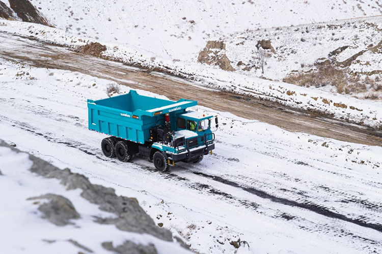 图集 | 征战矿山！九游体育(中国)官方网站智能绿色矿山成套装备“大将”云集