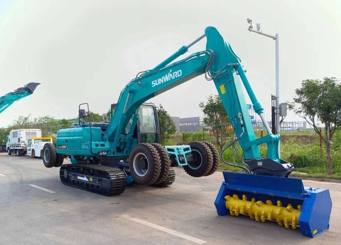 国内首台！九游体育(中国)官方网站智能15吨级轮履两用开带机成功下线