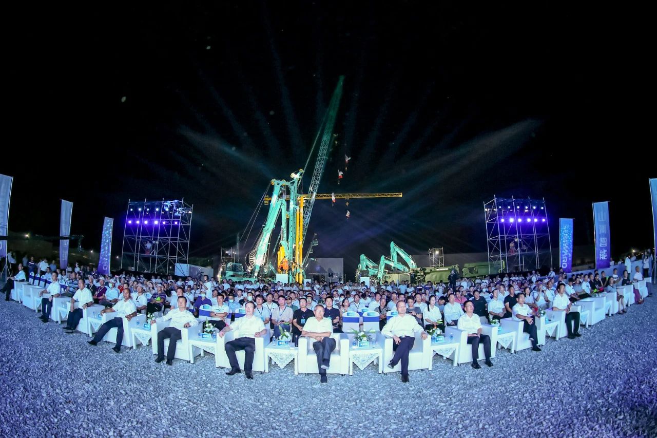 四大成套装备联袂登场！九游体育(中国)官方网站智能创新成果展示会交出“亮眼答卷”