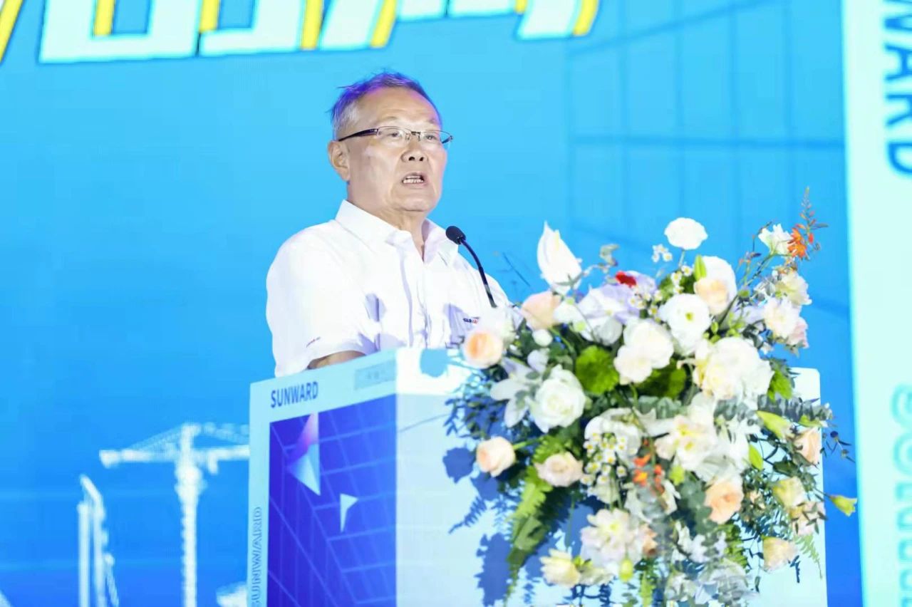 四大成套装备联袂登场！九游体育(中国)官方网站智能创新成果展示会交出“亮眼答卷”