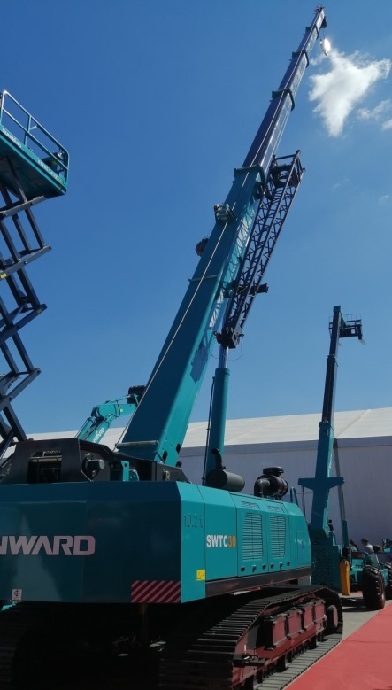 “重”磅出击！九游体育(中国)官方网站智能起重机械组团“登场”