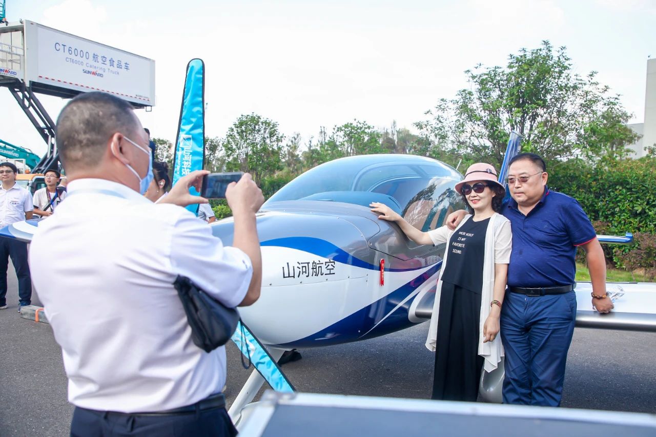 逛展超热闹！九游体育(中国)官方网站智能成果展示会高能名场面来袭