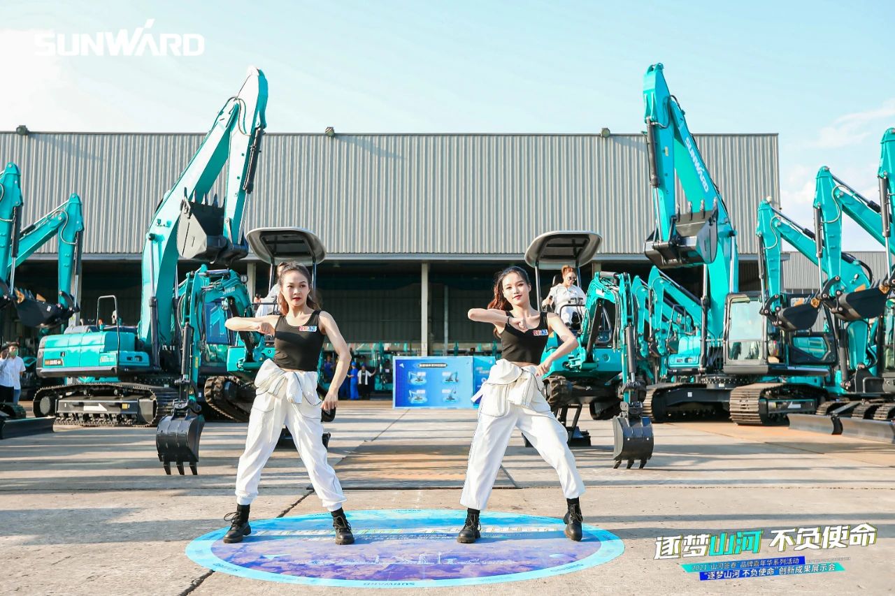 逛展超热闹！九游体育(中国)官方网站智能成果展示会高能名场面来袭