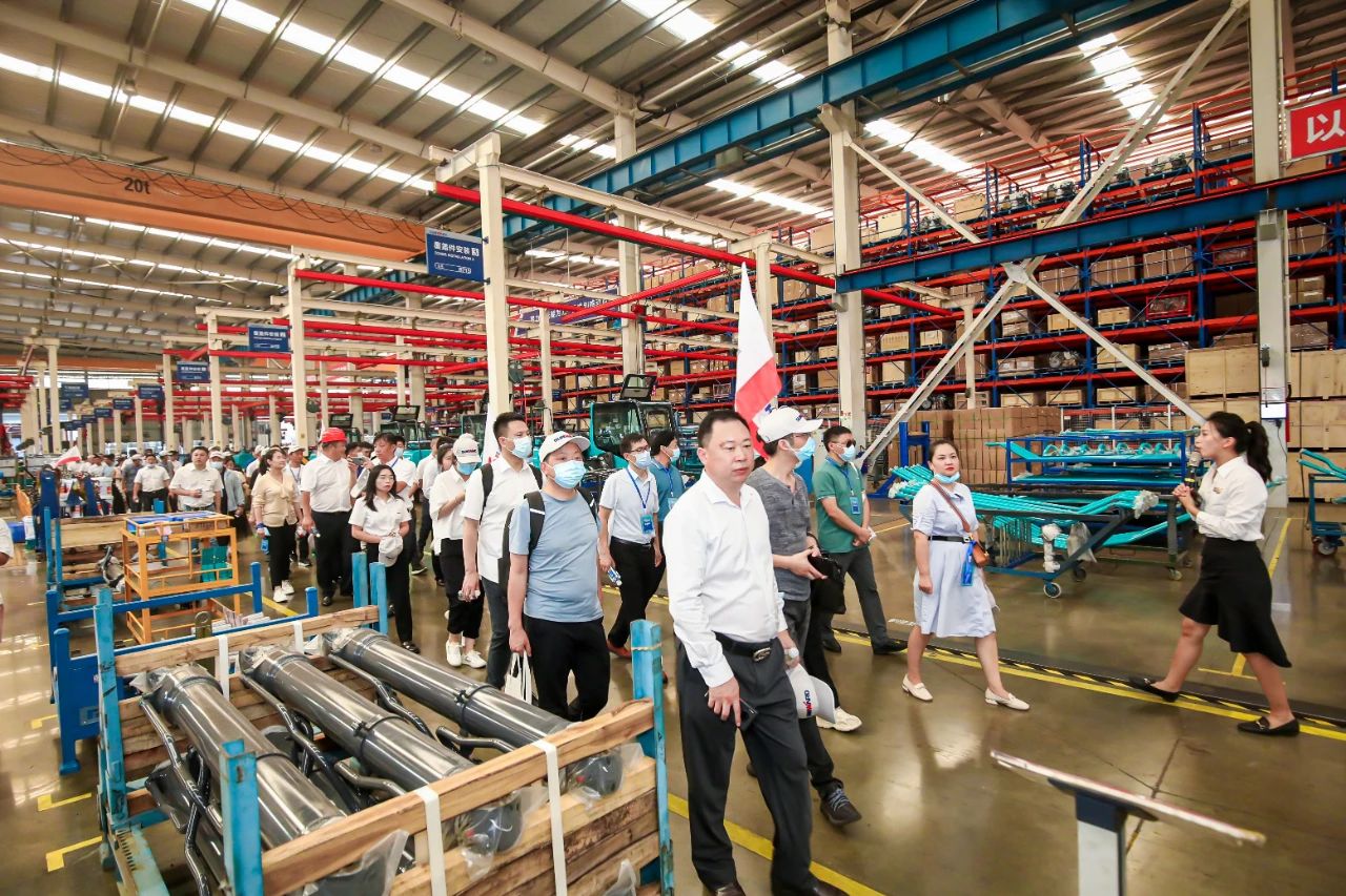 逛展超热闹！九游体育(中国)官方网站智能成果展示会高能名场面来袭